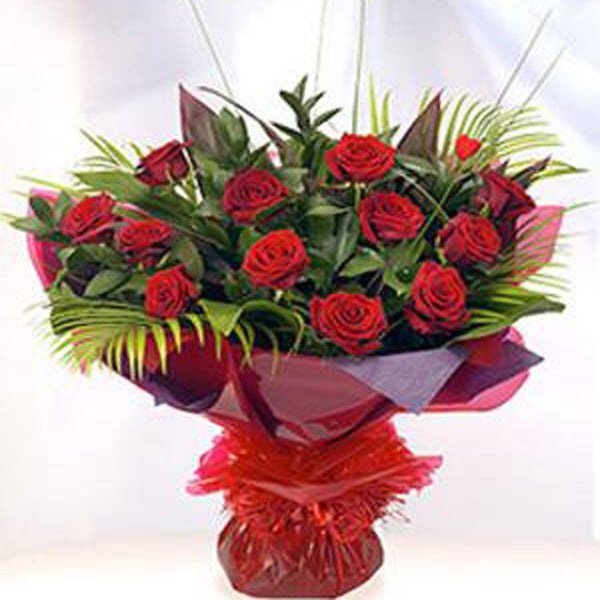 Red Roses Aquapack Bouquet